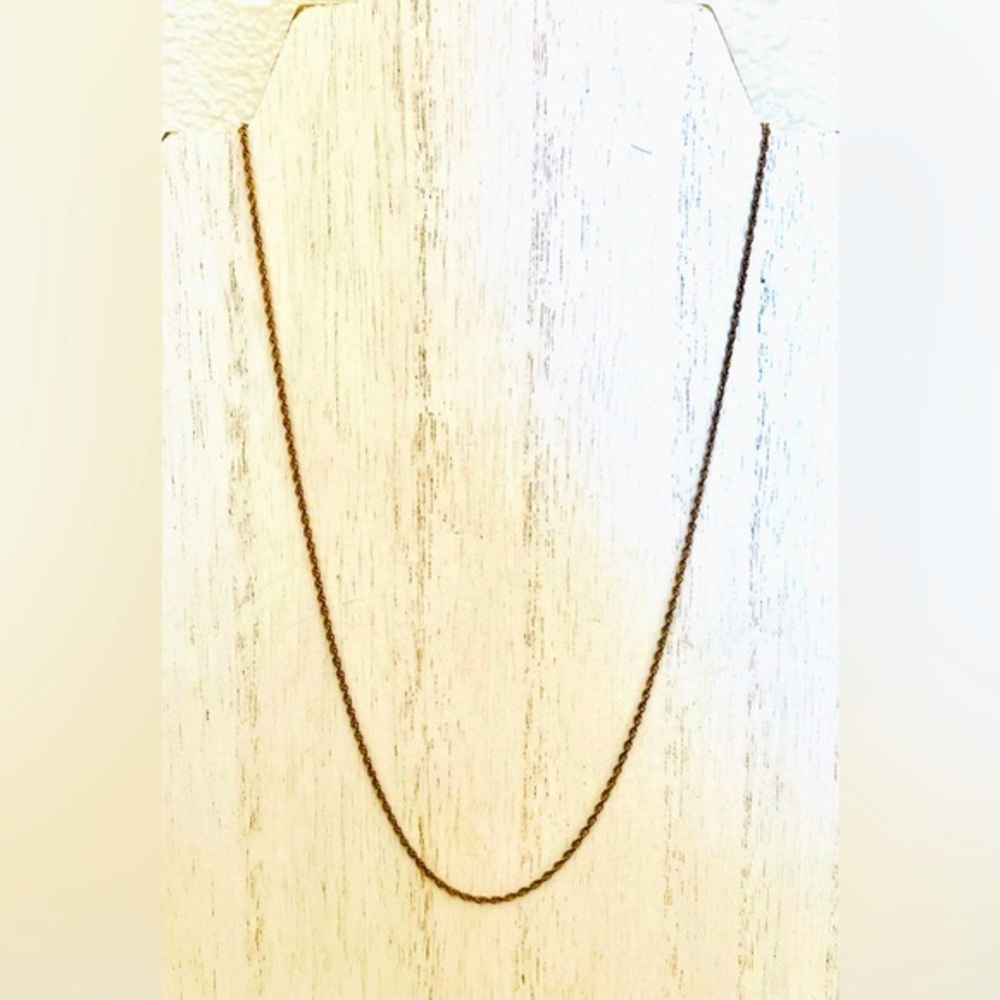 GOLD FILLED NECKLACE